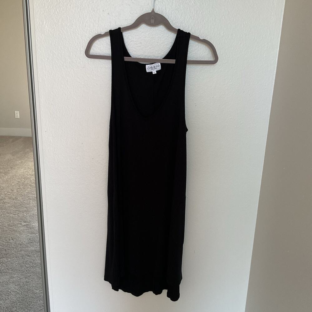 Feel the Piece Terre Jacobs Black V-Neck Tank  A-line Swing Dress
Pockets M/L